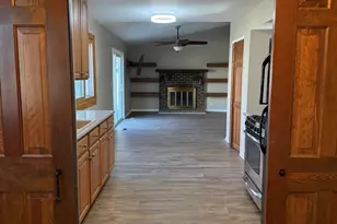 776 W Appletree Ln, Bartlett, IL 60103 - Photo 7