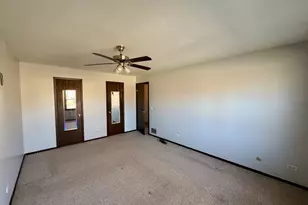 412 St Johns Rd, Woodstock, IL 60098 - Photo 9