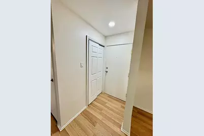 1557 Jill Court #104, Glendale Heights, IL 60139 - Photo 5