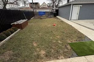 717 N Springfield Ave, Chicago, IL 60624 - Photo 13