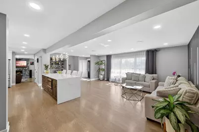 24 W Berkley Drive, Arlington Heights, IL 60004 - Photo 21