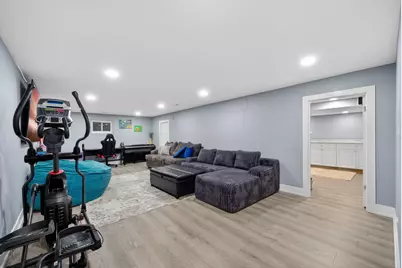 24 W Berkley Drive, Arlington Heights, IL 60004 - Photo 27