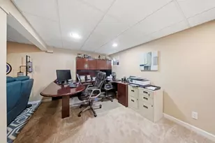 525 Bradbury Ln, Geneva, IL 60134 - Photo 21