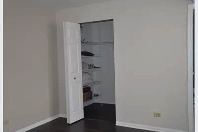 788 N Gary Avenue #103, Carol Stream, IL 60188 - Photo 9