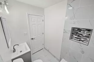 16339 State St, South Holland, IL 60473 - Photo 7