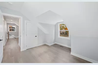 406 N Elm Street, Mount Prospect, IL 60056 - Photo 17