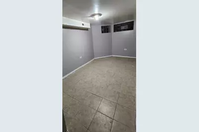 6315 S Eberhart Avenue, Chicago, IL 60637 - Photo 9