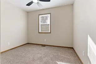 313 E Martin St, Forrest, IL 61741 - Photo 17