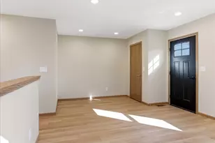 313 E Martin St, Forrest, IL 61741 - Photo 5