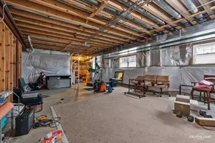 931 Patriot Pkwy, Elburn, IL 60119 - Photo 35