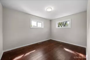 985 Aspen St, Hoffman Estates, IL 60169 - Photo 17