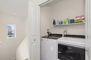 3806 Honeysuckle Ln, Elgin, IL 60124 - Photo 15