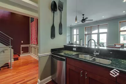 1419 W Chicago Avenue #3, Chicago, IL 60642 - Photo 5