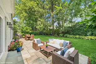 277 Hibbard Rd, Winnetka, IL 60093 - Photo 39