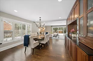 277 Hibbard Rd, Winnetka, IL 60093 - Photo 7