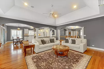 502 S Summit Street, Wheaton, IL 60187 - Photo 13