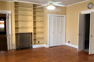 811 N Market St, Marion, IL 62959 - Photo 9
