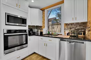 49 N Lake Ave, Fox Lake, IL 60020 - Photo 13