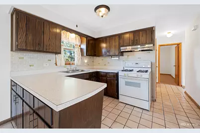 10912 Princess Avenue, Chicago Ridge, IL 60415 - Photo 15