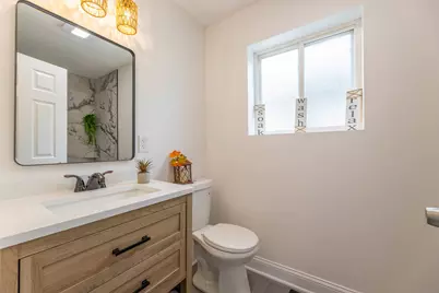 10029 S Wentworth Avenue, Chicago, IL 60628 - Photo 17