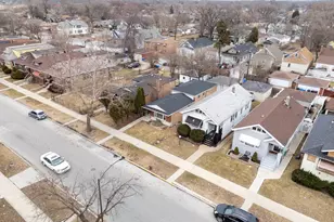 10029 S Wentworth Ave, Chicago, IL 60628 - Photo 37