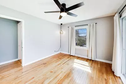 916 S 6th Avenue, Saint Charles, IL 60174 - Photo 11