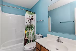 394 Rockland Ave, Elgin, IL 60124 - Photo 23