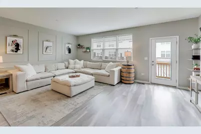 3314 Trillium Circle, Rolling Meadows, IL 60008 - Photo 9