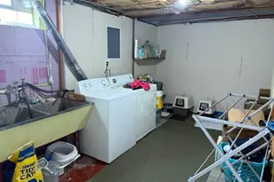 614 N Cornelia St, Joliet, IL 60435 - Photo 27