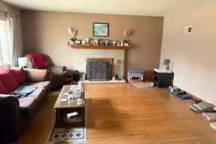 614 N Cornelia St, Joliet, IL 60435 - Photo 33