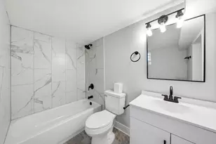 11410 S Eggleston Ave, Chicago, IL 60628 - Photo 15