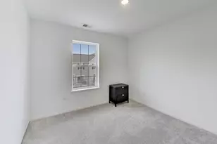 1406 Neubauer Circle, Lindenhurst, IL 60046 - Photo 19