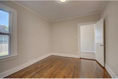 10541 S Normal Avenue, Chicago, IL 60628 - Photo 15