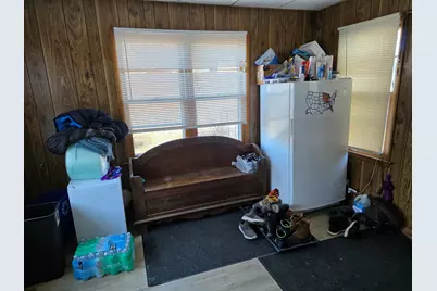 427 W Hurlbut Avenue, Belvidere, IL 61008 - Photo 11