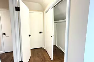 6356 W Giddings St, Chicago, IL 60630 - Photo 33