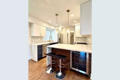 6356 W Giddings Street, Chicago, IL 60630 - Photo 13