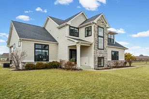 3901 Freedom Blvd, Champaign, IL 61822 - Photo 3