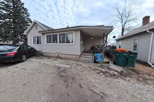 1209 Watson St, Streator, IL 61364 - Photo 1