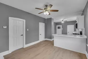 15647 Union Ave, Harvey, IL 60426 - Photo 9