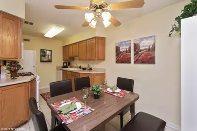 1619 N Windsor Drive #310, Arlington Heights, IL 60004 - Photo 9