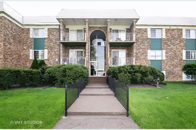 1619 N Windsor Drive #310, Arlington Heights, IL 60004 - Photo 1