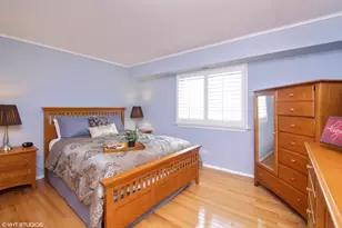 1619 N Windsor Dr, Arlington Heights, IL 60004 - Photo 11