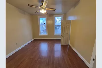 2046 W 19th Street #2, Chicago, IL 60608 - Photo 3