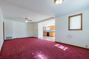 507 E Cemetery St, Chenoa, IL 61726 - Photo 11