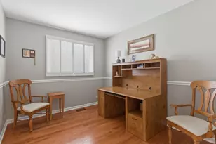 1265 Windsor Dr, Wheaton, IL 60189 - Photo 11