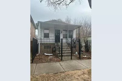 8211 S Saginaw Avenue, Chicago, IL 60617 - Photo 1