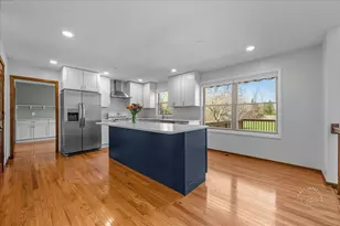 2S904 Heritage Glen Ct, Batavia, IL 60510 - Photo 7