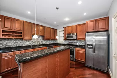 7020 S Paxton Avenue #1S, Chicago, IL 60649 - Photo 5