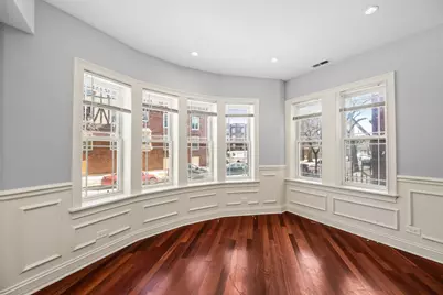 7020 S Paxton Avenue #1S, Chicago, IL 60649 - Photo 9