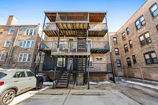 7020 S Paxton Ave, Chicago, IL 60649 - Photo 23